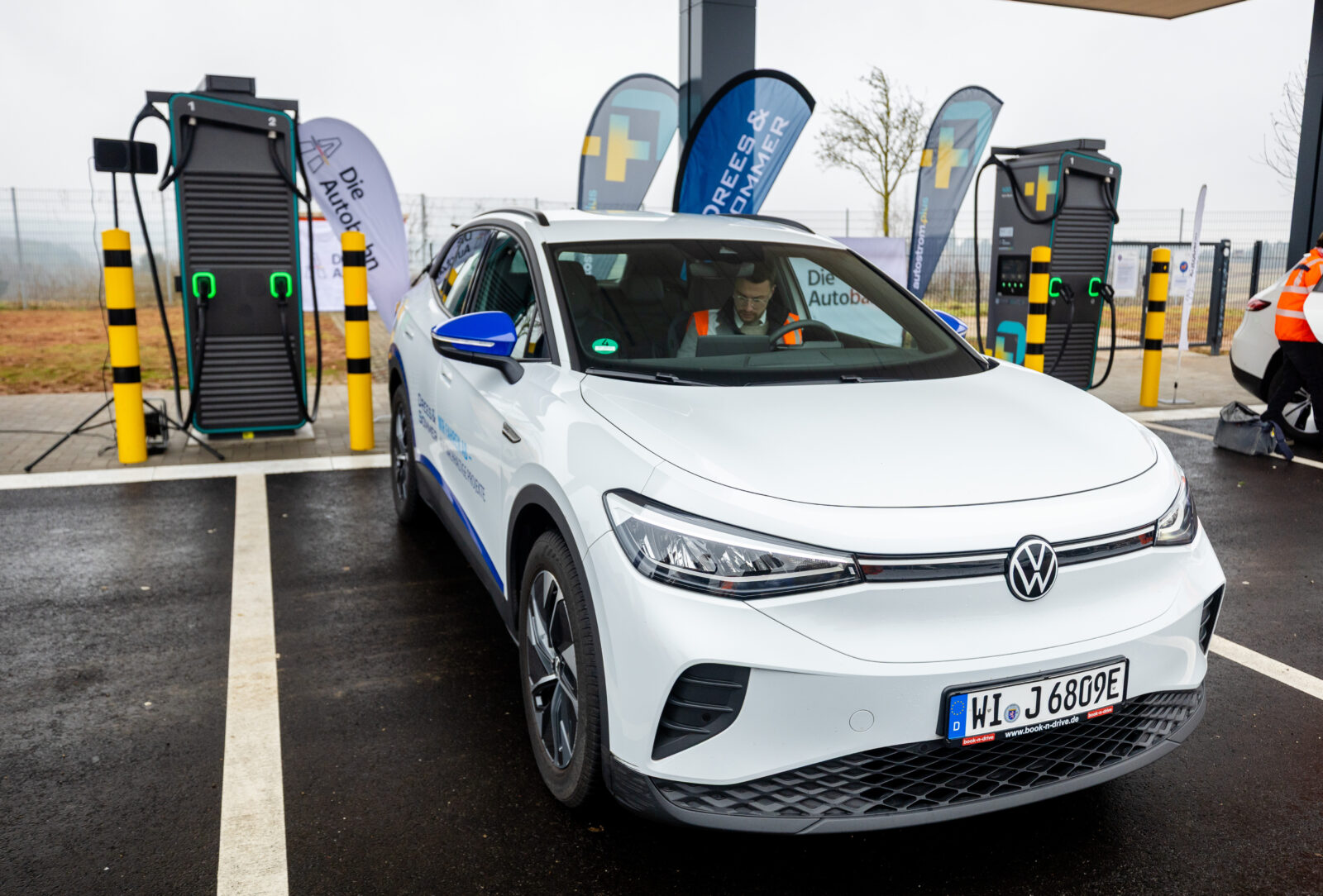 Eröffnung eines Schnellladeparks